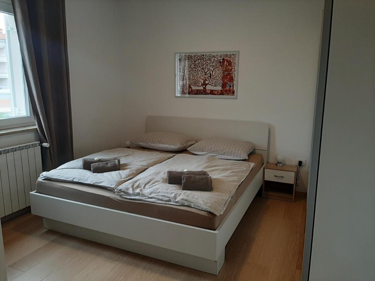Apartment Sol, Izola, San Simon Exteriör bild